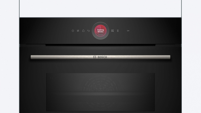 Компактна духова шафа з мікрохвильовим режимом BOSCH CMG7241B1